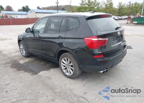 2017 BMW X3 xDrive28I z USA, uszkodzony, nr VIN 5UXWX9C54H0T14875